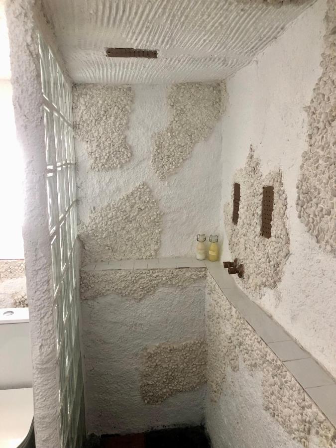 Апартаменты Arya'S Nest Михас Экстерьер фото
